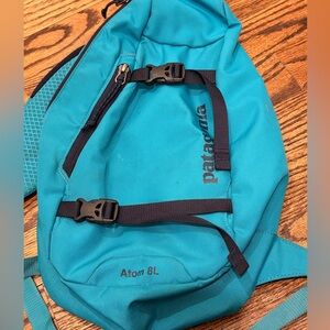 Patagonia Atom 8L Backpack in Blue